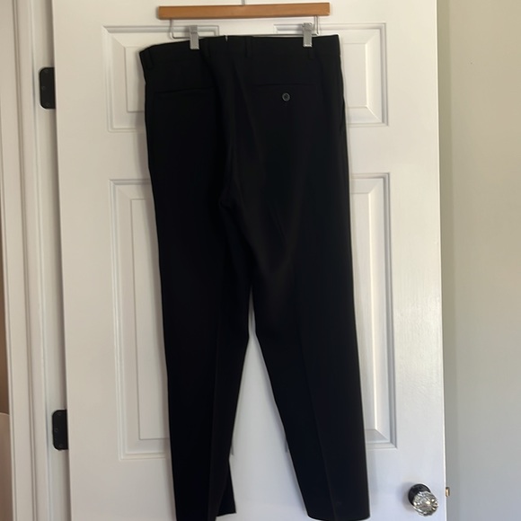 Banana Republic Men’s Wool Dress Pants - Picture 4 of 8